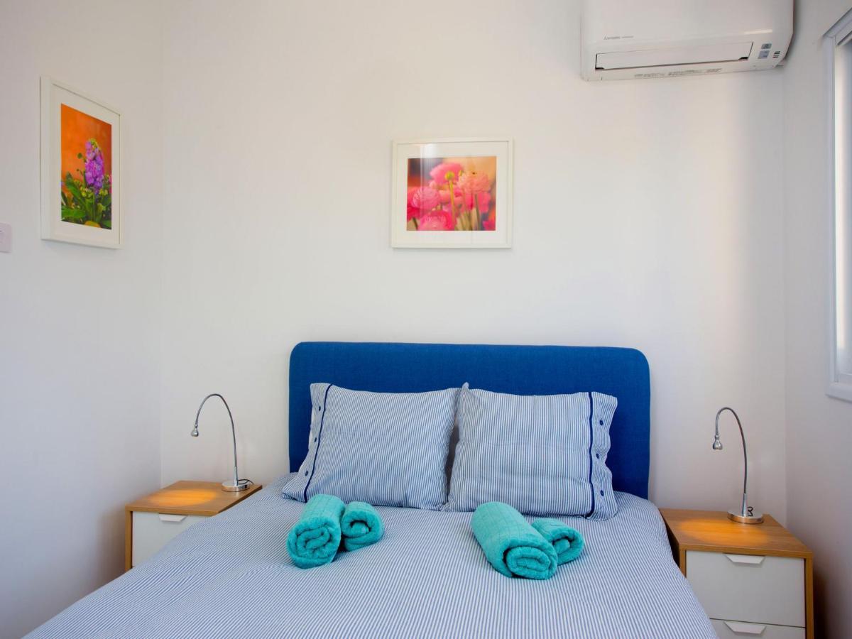 On The Beach Penthouse By Trulycyprus Limasol Dış mekan fotoğraf